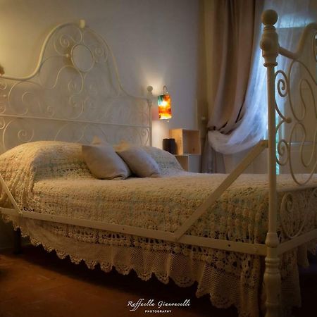 Lunesco Alloggio Divino, Chambre D'Amis Lu (Piedmont) ภายนอก รูปภาพ